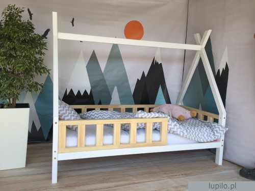 tipi ze zdejmowanymi barierkami 1.JPG
